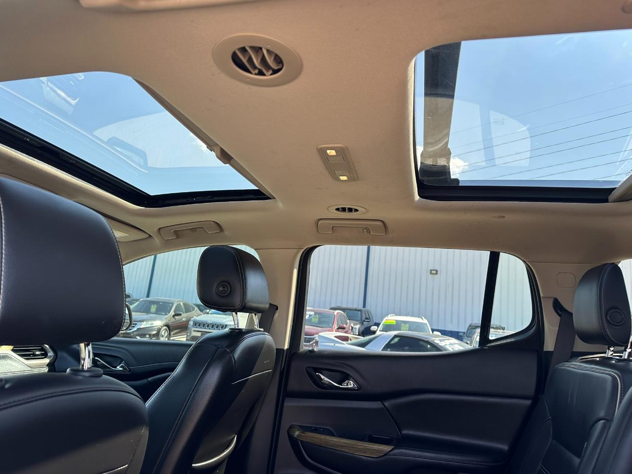 GMC Acadia AWD 4dr Denali 2019