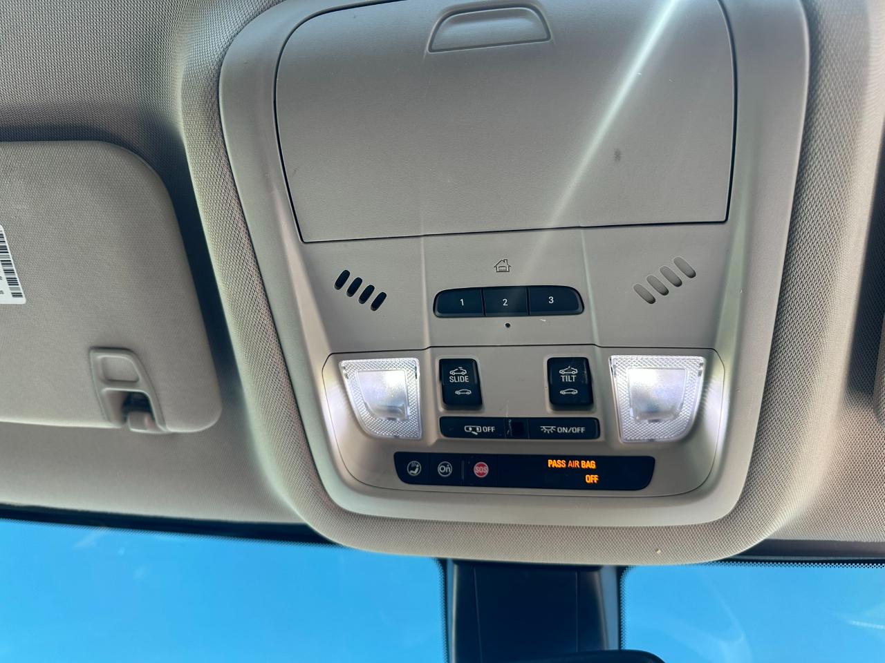 GMC Acadia AWD 4dr Denali 2019