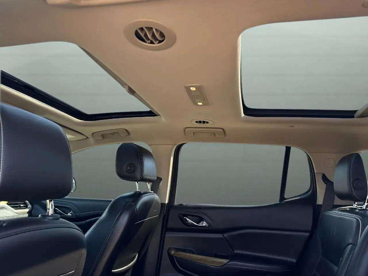 GMC Acadia AWD 4dr Denali 2019