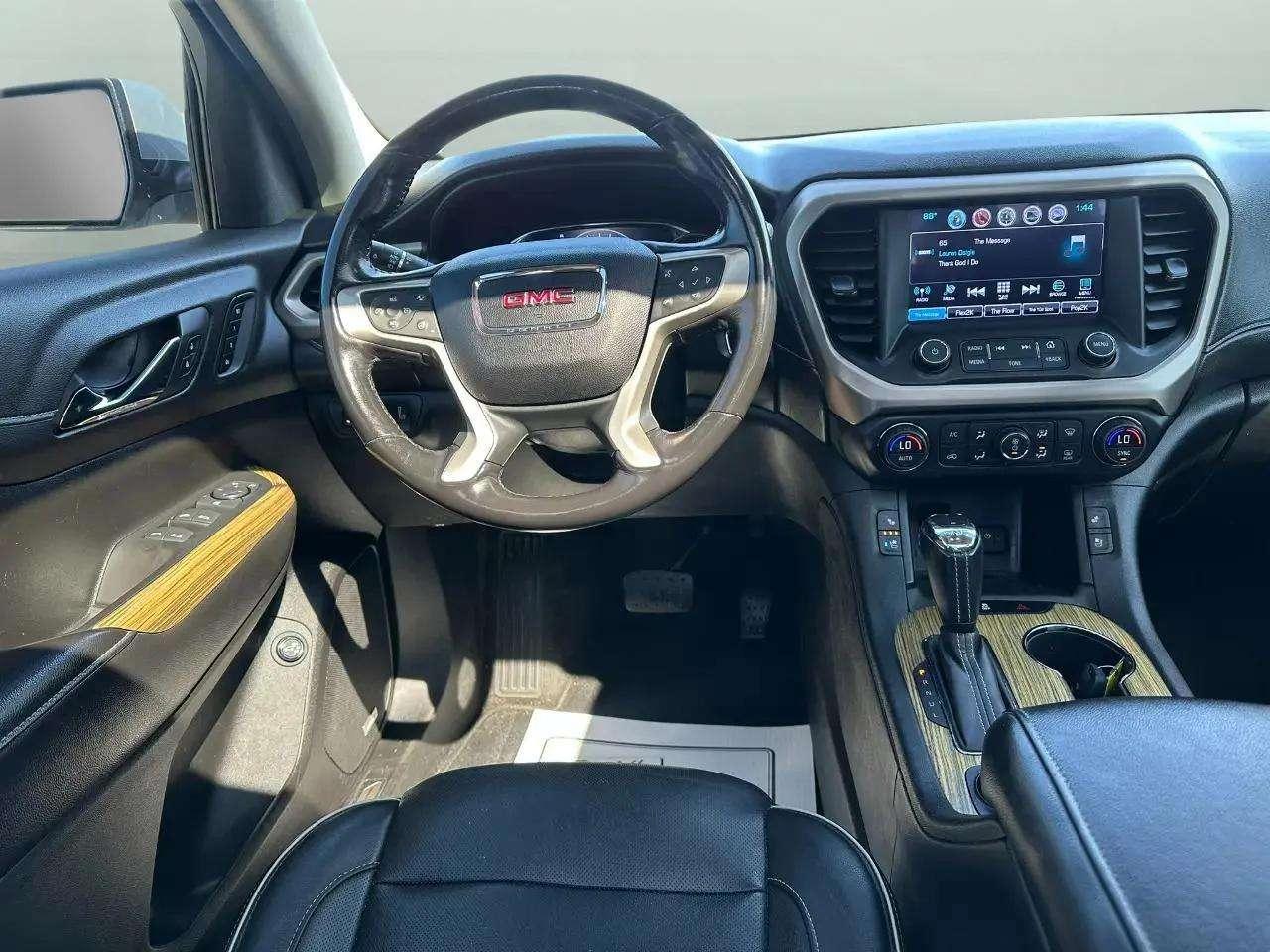 GMC Acadia AWD 4dr Denali 2019