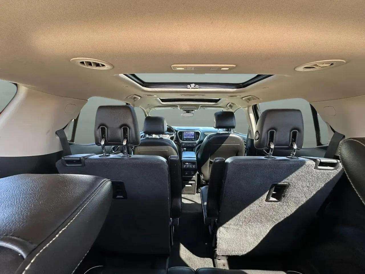 GMC Acadia AWD 4dr Denali 2019