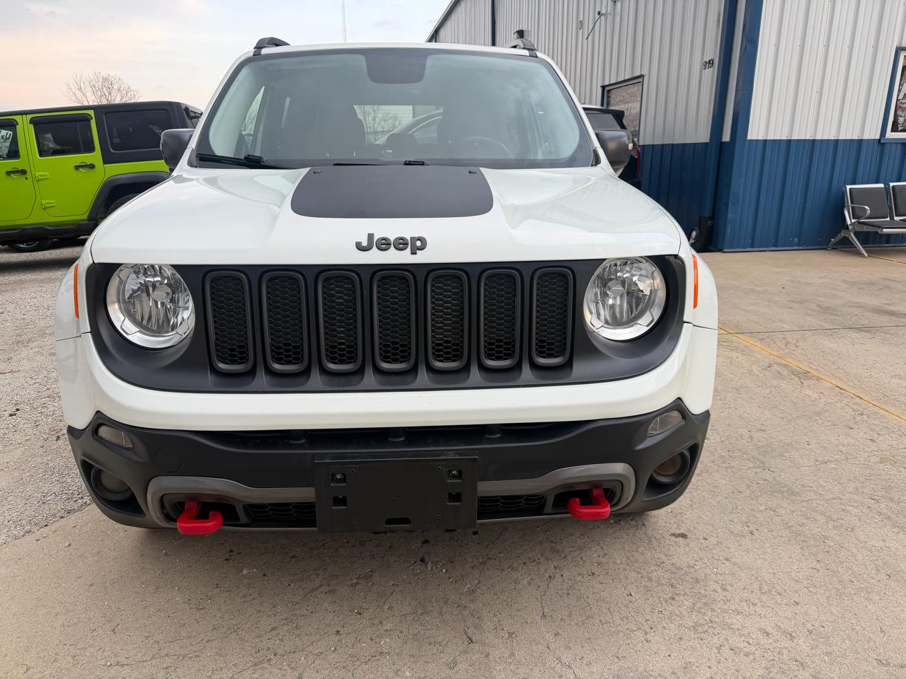 Jeep Renegade 4WD 4dr Trailhawk 2016