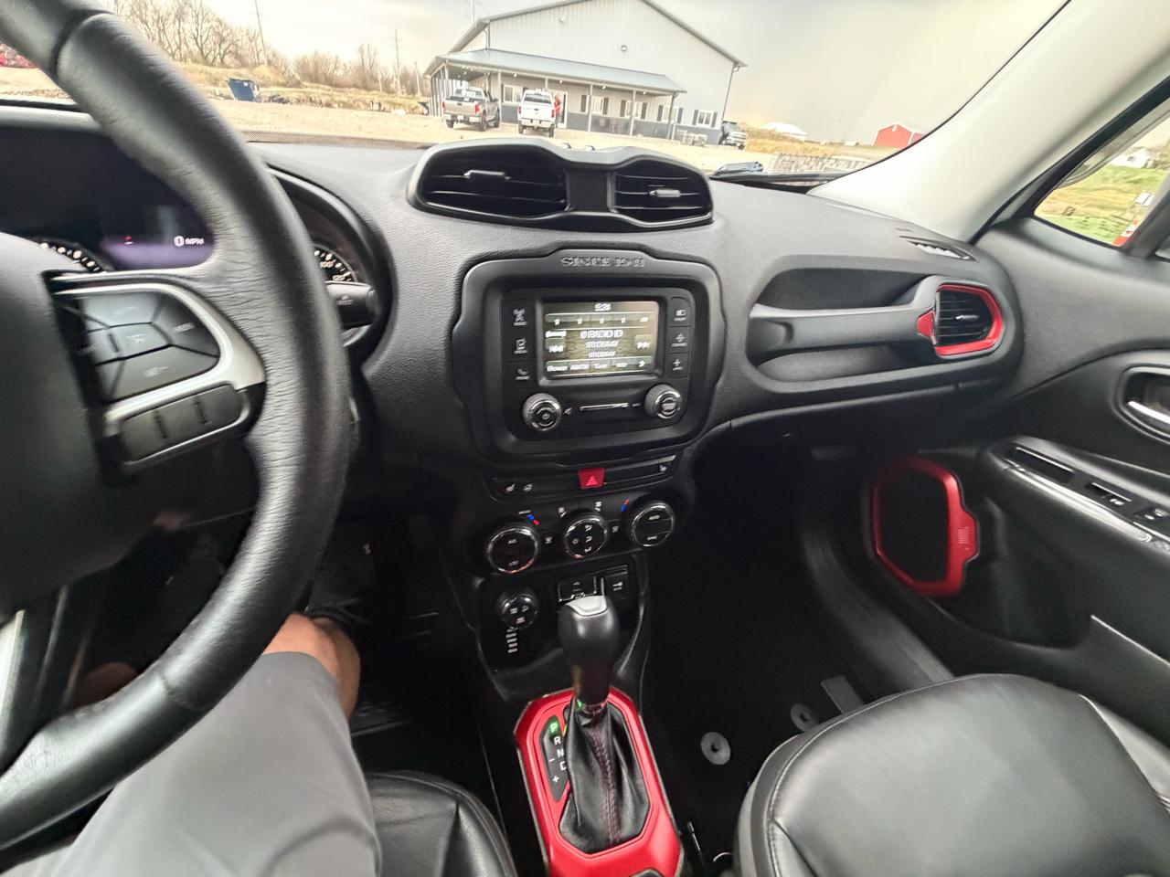 Jeep Renegade 4WD 4dr Trailhawk 2016