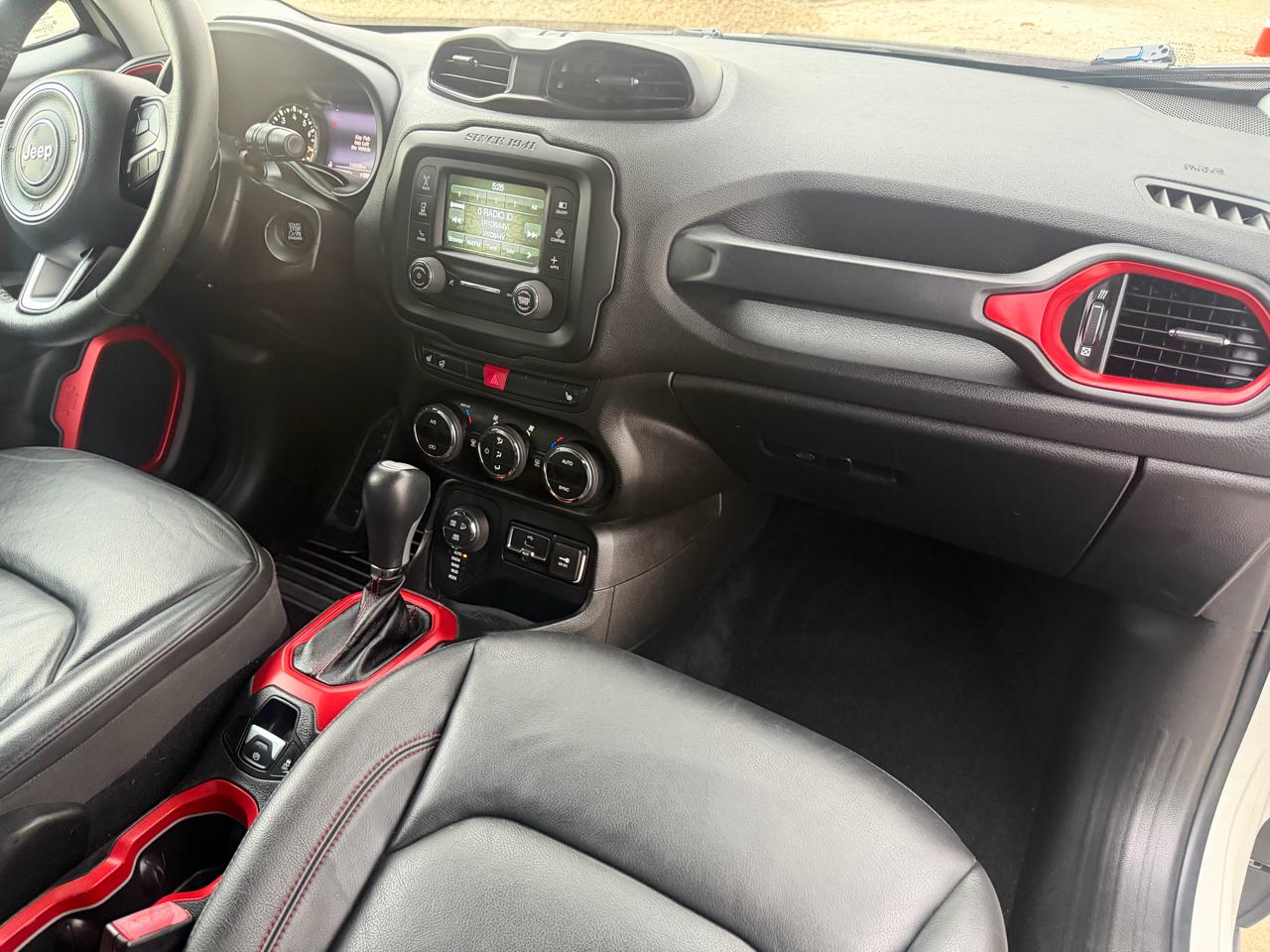 Jeep Renegade 4WD 4dr Trailhawk 2016