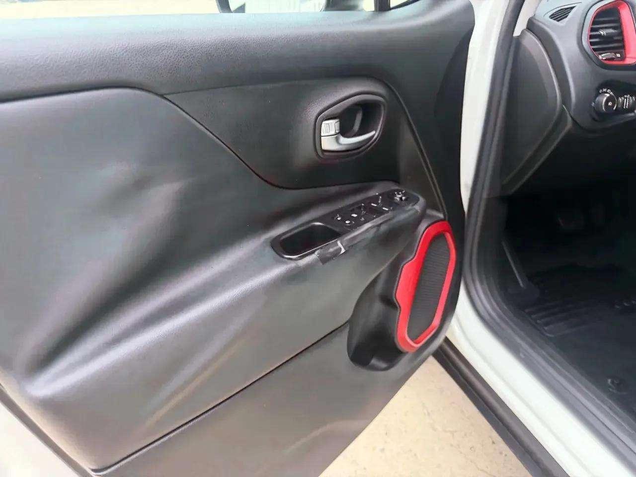 Jeep Renegade 4WD 4dr Trailhawk 2016