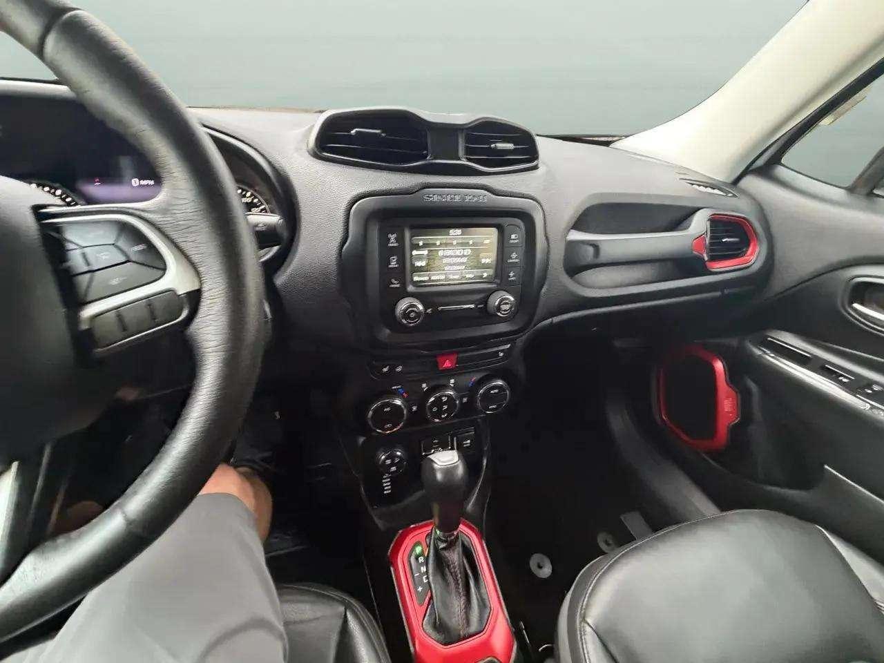 Jeep Renegade 4WD 4dr Trailhawk 2016