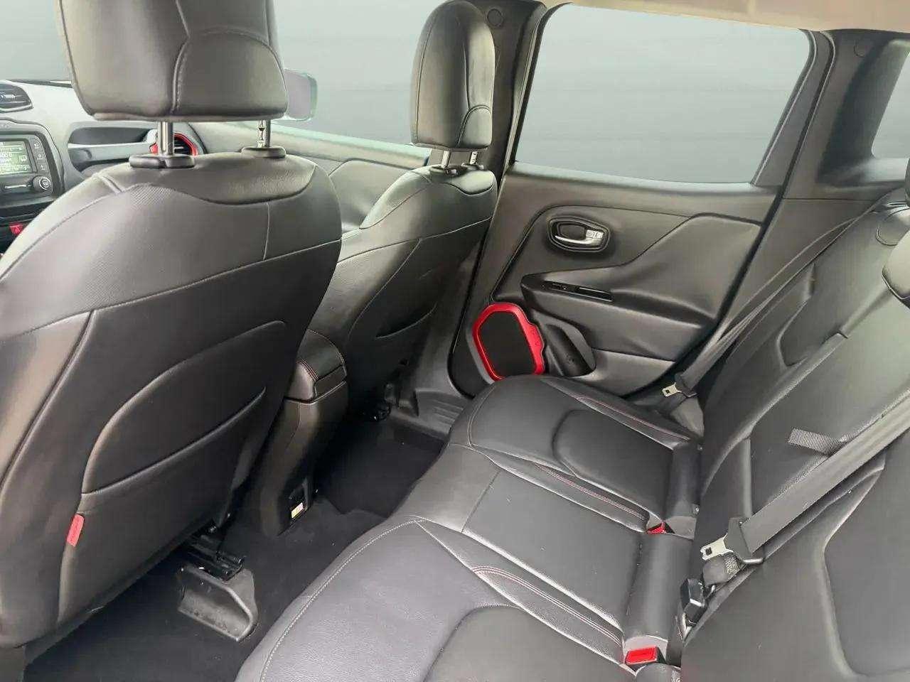 Jeep Renegade 4WD 4dr Trailhawk 2016