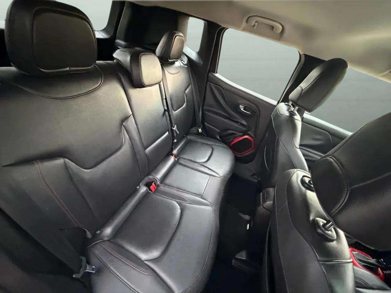 Jeep Renegade 4WD 4dr Trailhawk 2016