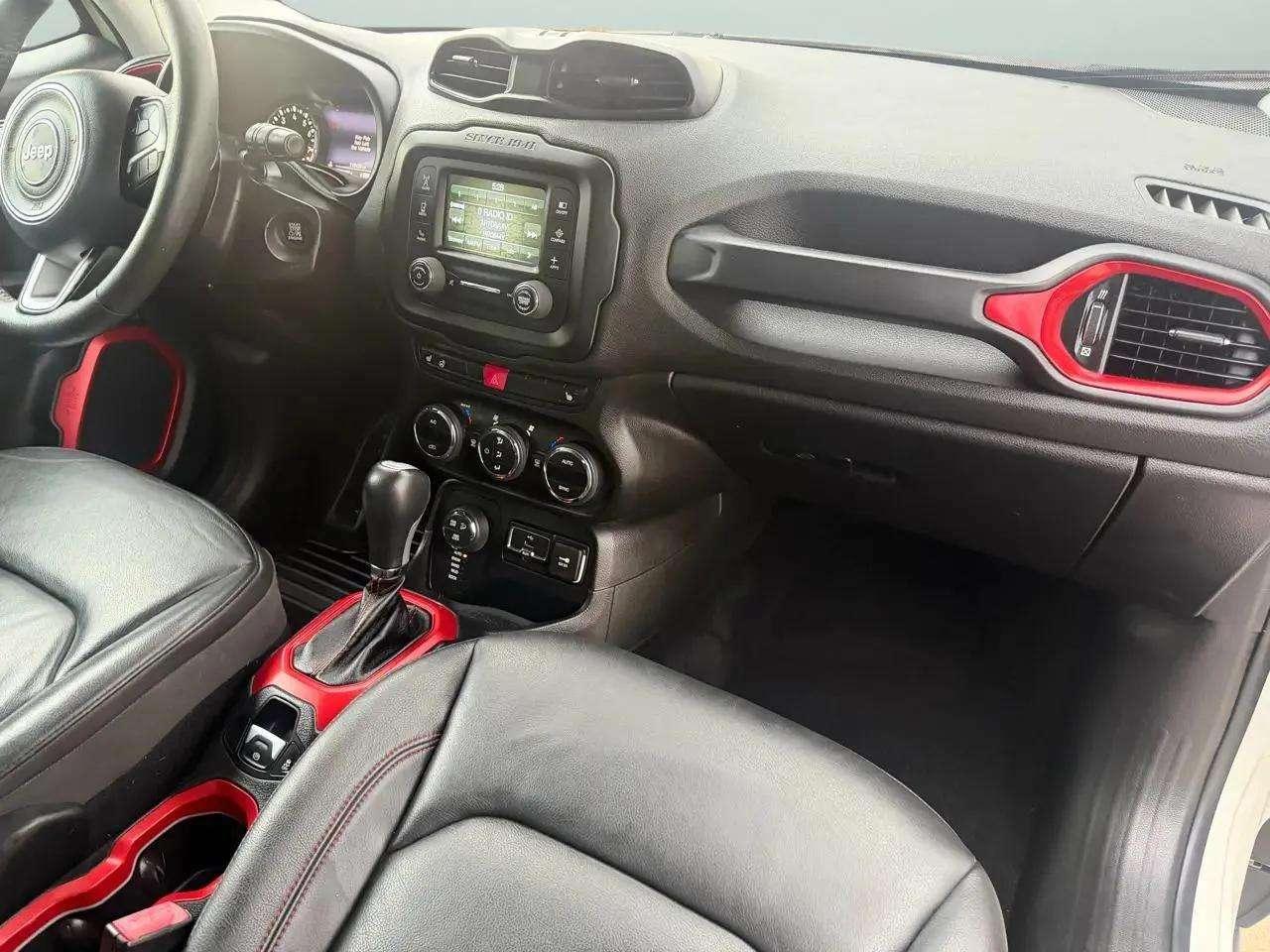 Jeep Renegade 4WD 4dr Trailhawk 2016