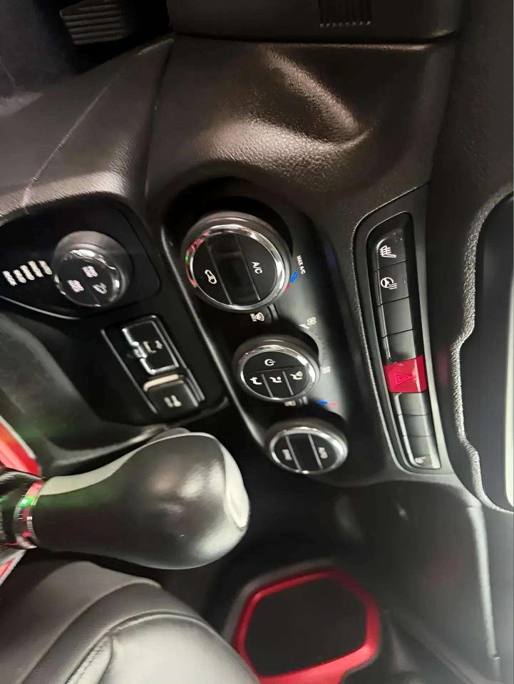 Jeep Renegade 4WD 4dr Trailhawk 2016