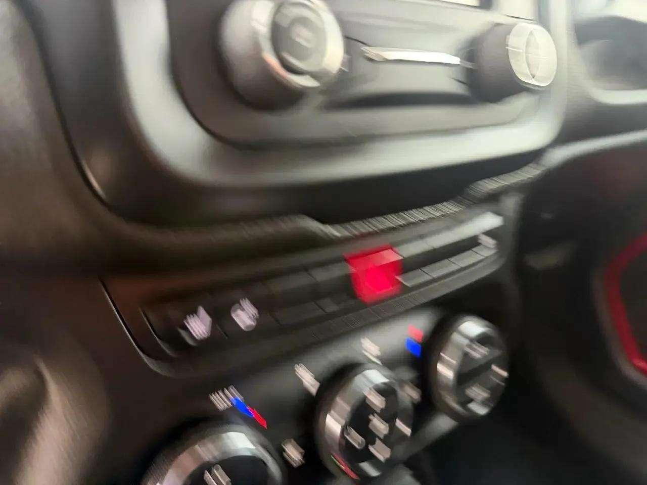 Jeep Renegade 4WD 4dr Trailhawk 2016