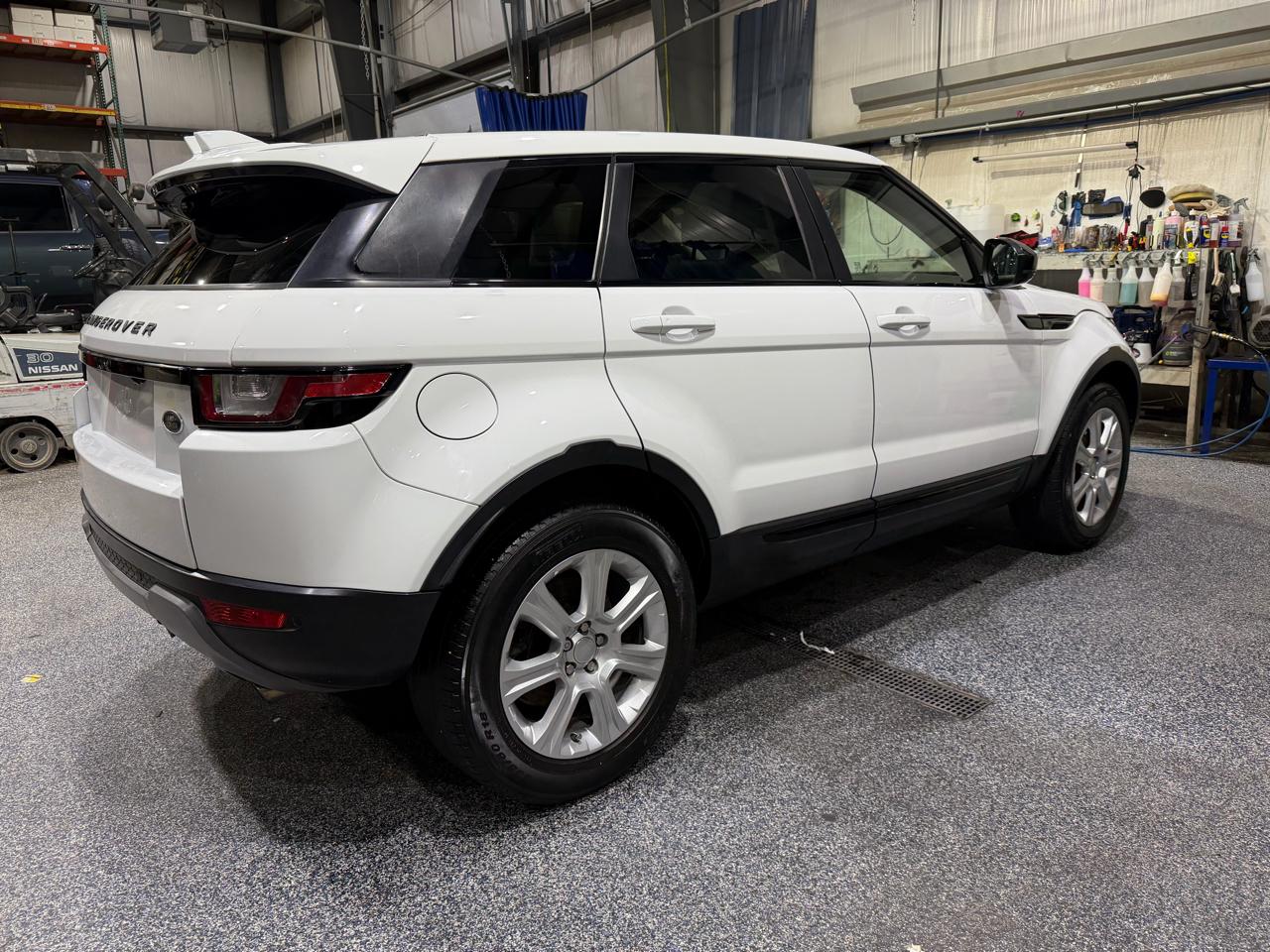 Land Rover Range Rover Evoque 5dr HB SE 2016