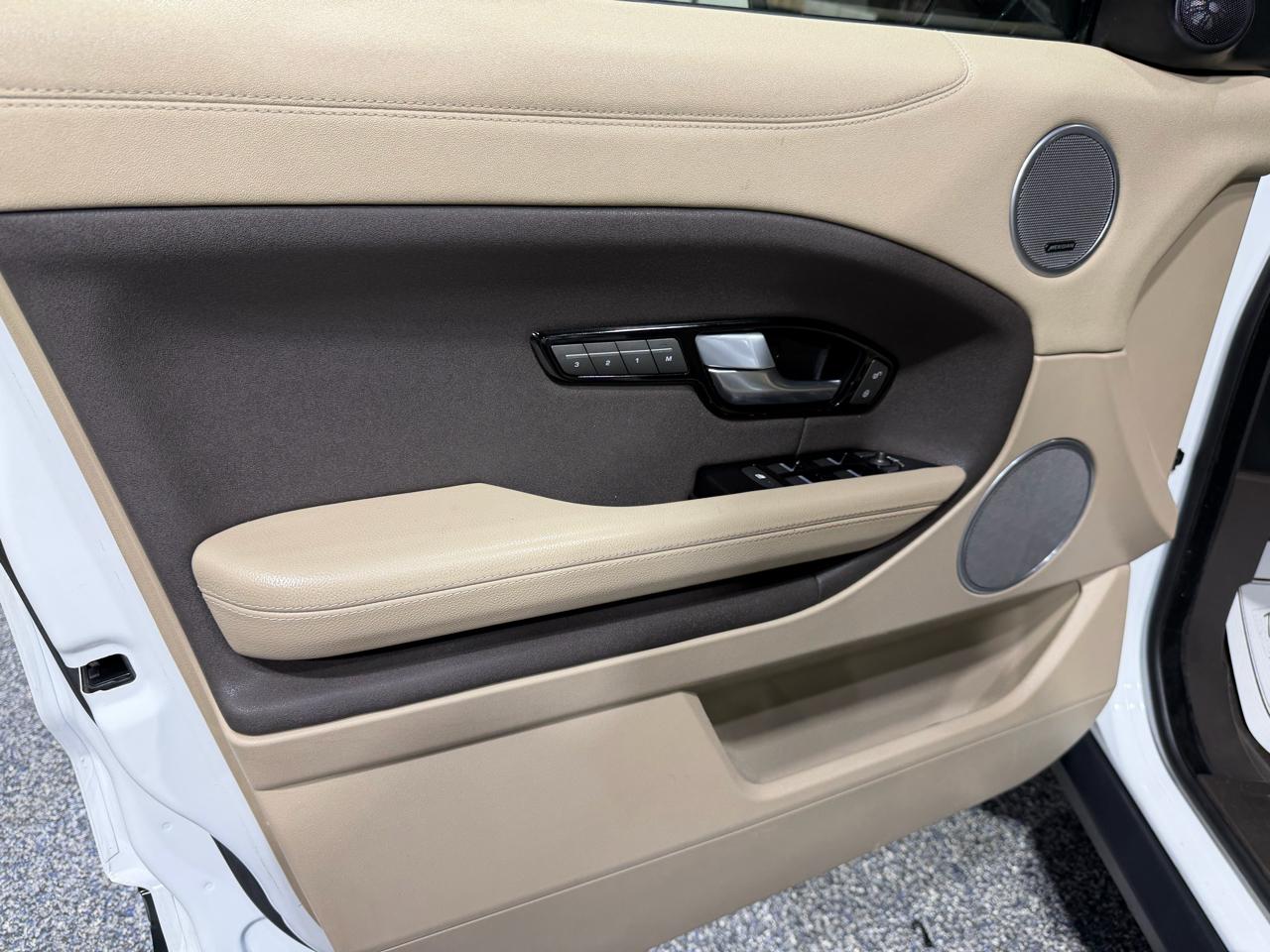 Land Rover Range Rover Evoque 5dr HB SE 2016