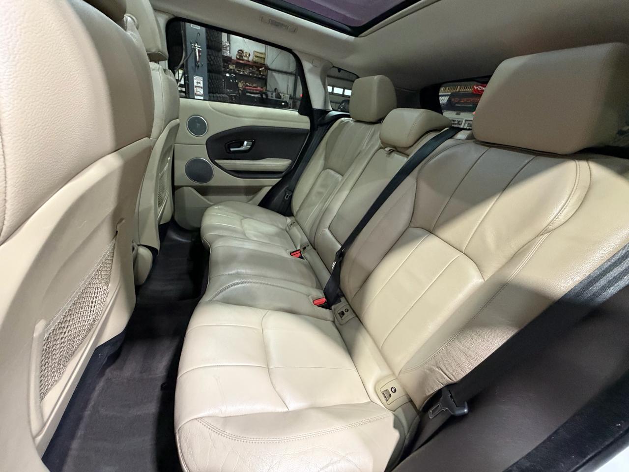 Land Rover Range Rover Evoque 5dr HB SE 2016