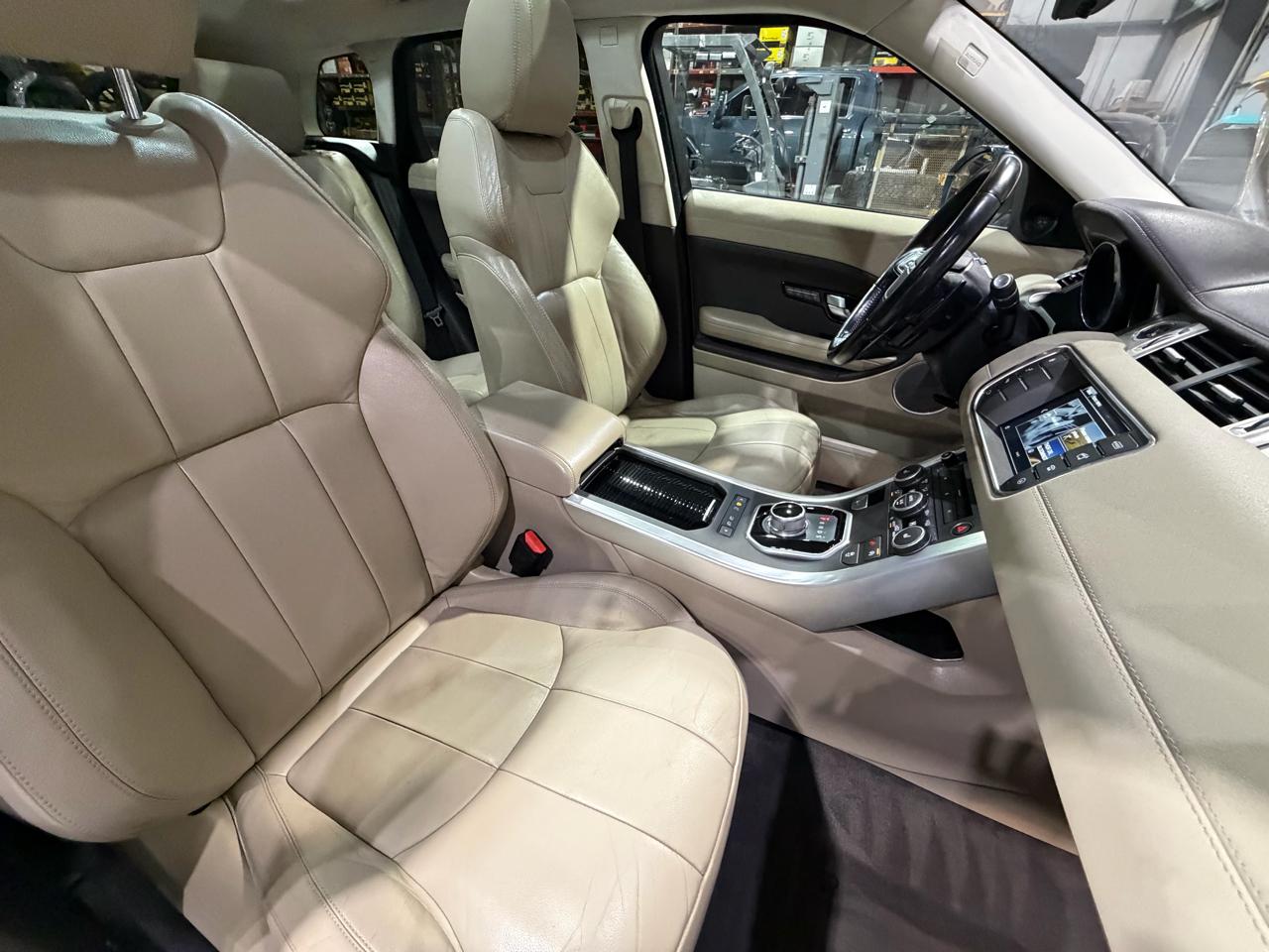 Land Rover Range Rover Evoque 5dr HB SE 2016