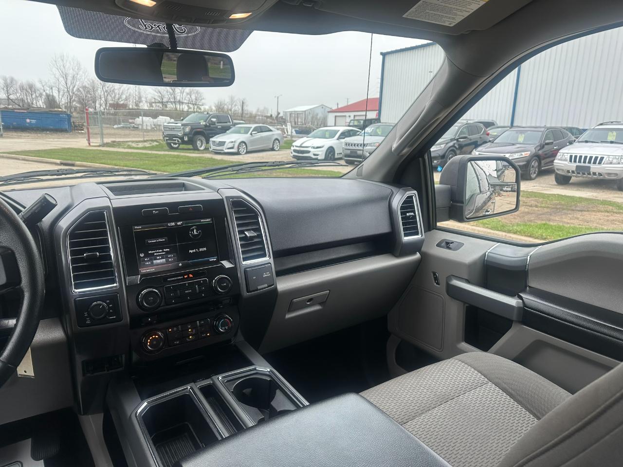 Ford F-150 4WD SuperCrew 145" King Ranch 2015