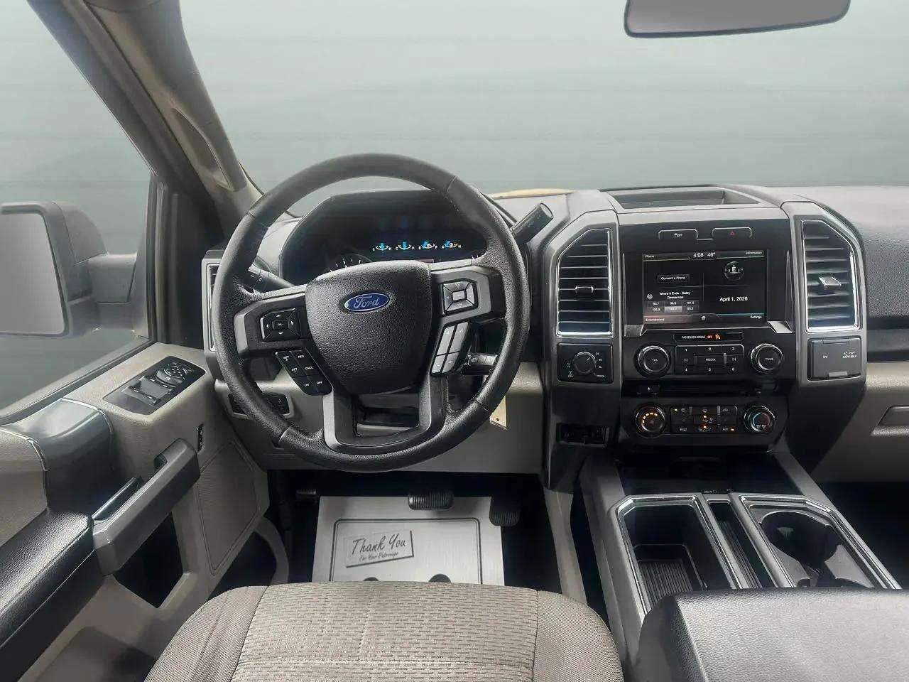 Ford F-150 4WD SuperCrew 145" King Ranch 2015