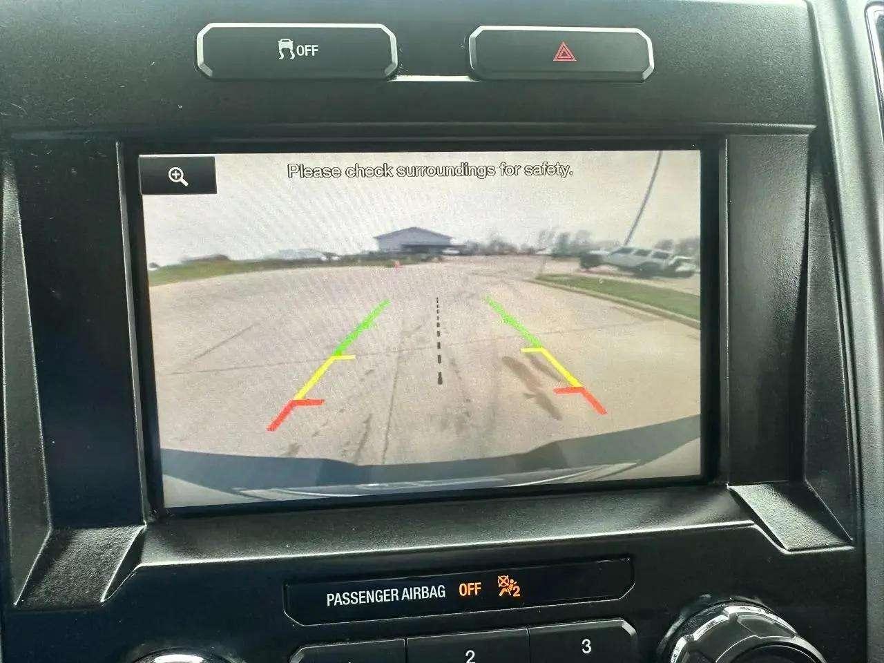 Ford F-150 4WD SuperCrew 145" King Ranch 2015