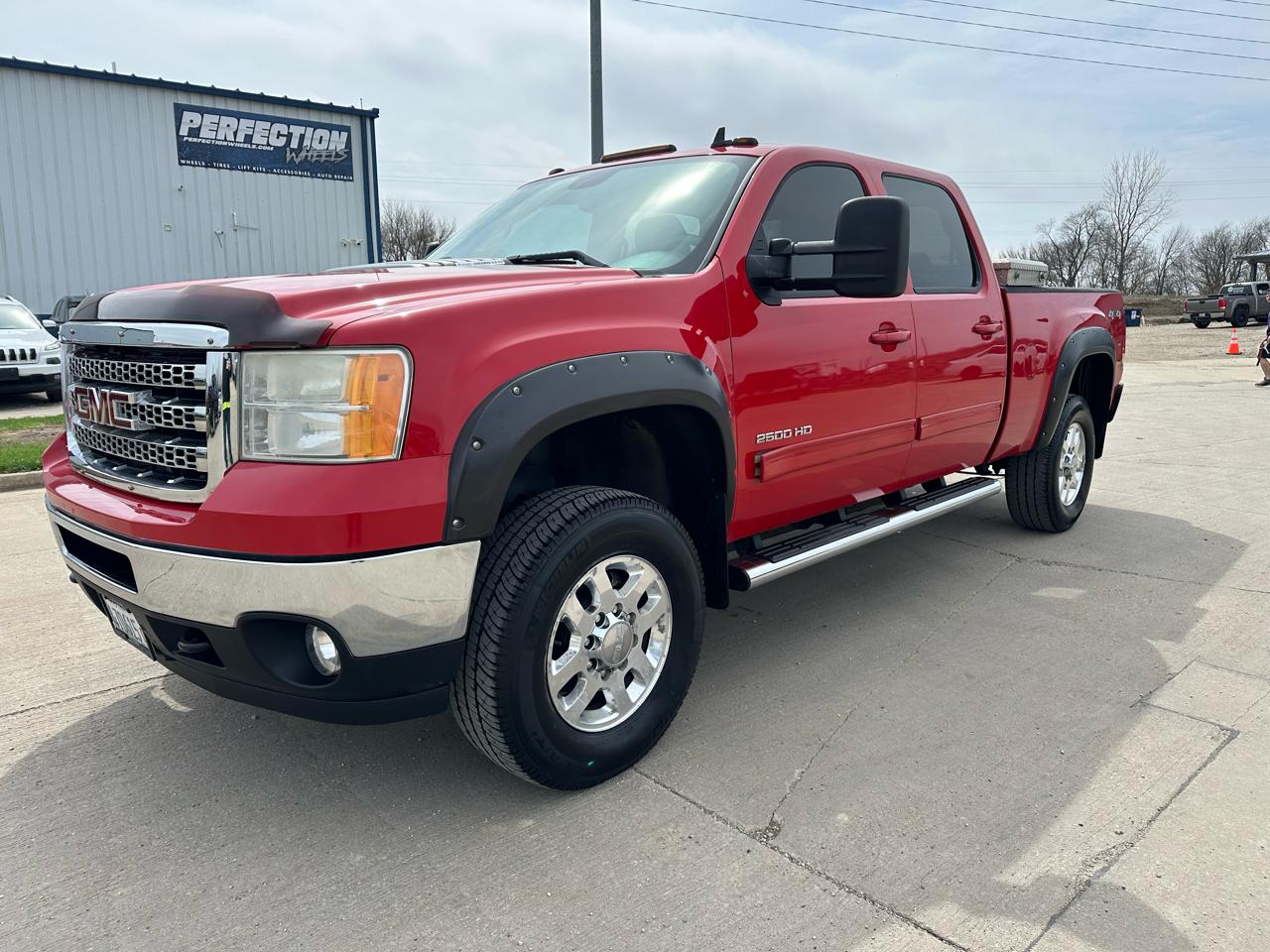 GMC Sierra 2500HD 4WD Crew Cab 153.7" SLT 2013