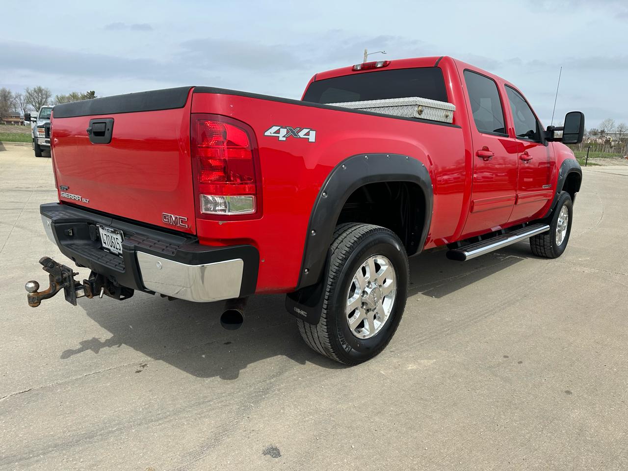 GMC Sierra 2500HD 4WD Crew Cab 153.7" SLT 2013