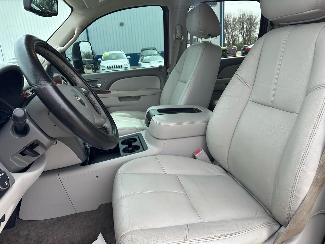 GMC Sierra 2500HD 4WD Crew Cab 153.7" SLT 2013