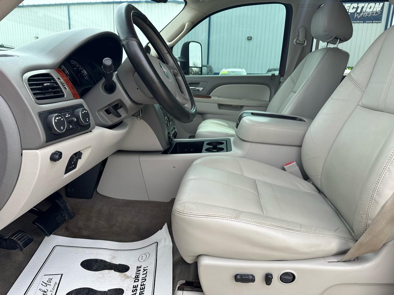 GMC Sierra 2500HD 4WD Crew Cab 153.7" SLT 2013