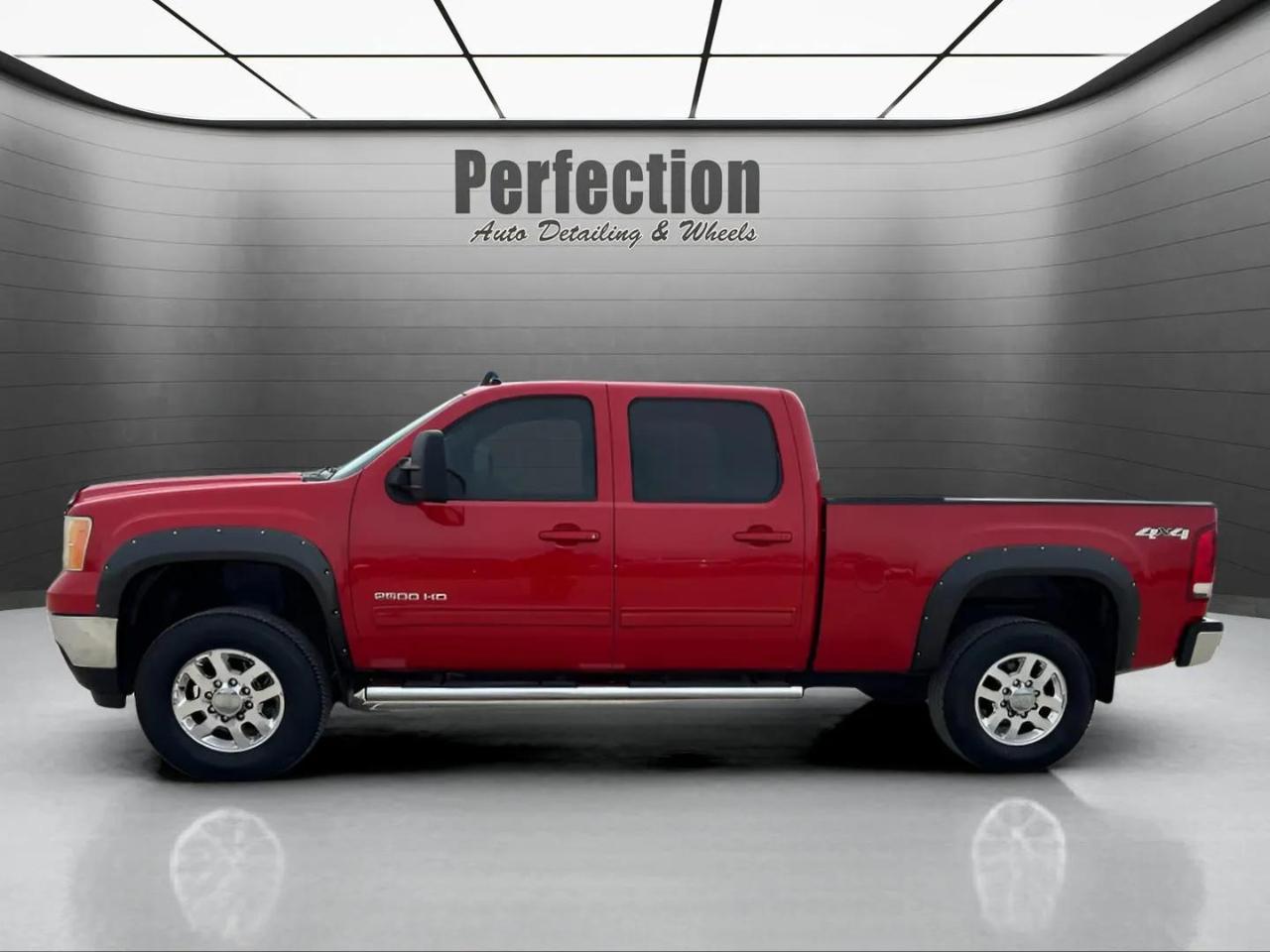 GMC Sierra 2500HD 4WD Crew Cab 153.7" SLT 2013