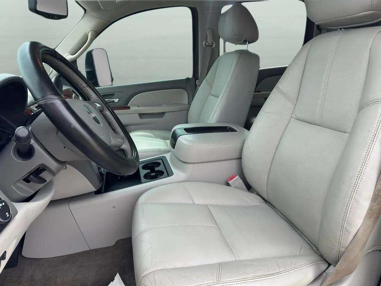 GMC Sierra 2500HD 4WD Crew Cab 153.7" SLT 2013