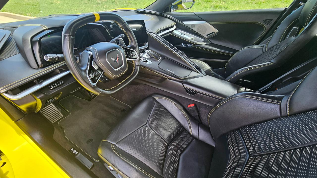 Chevrolet Corvette 2dr Stingray Conv w/3LT 2022