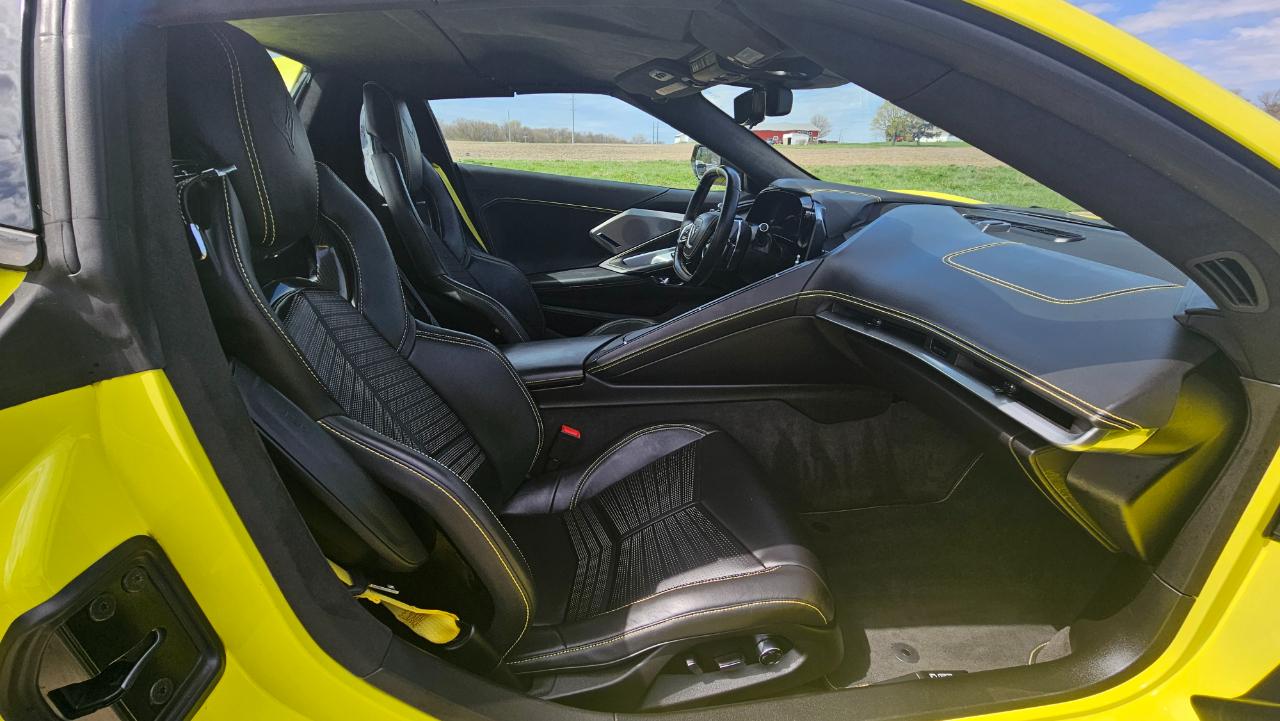 Chevrolet Corvette 2dr Stingray Conv w/3LT 2022