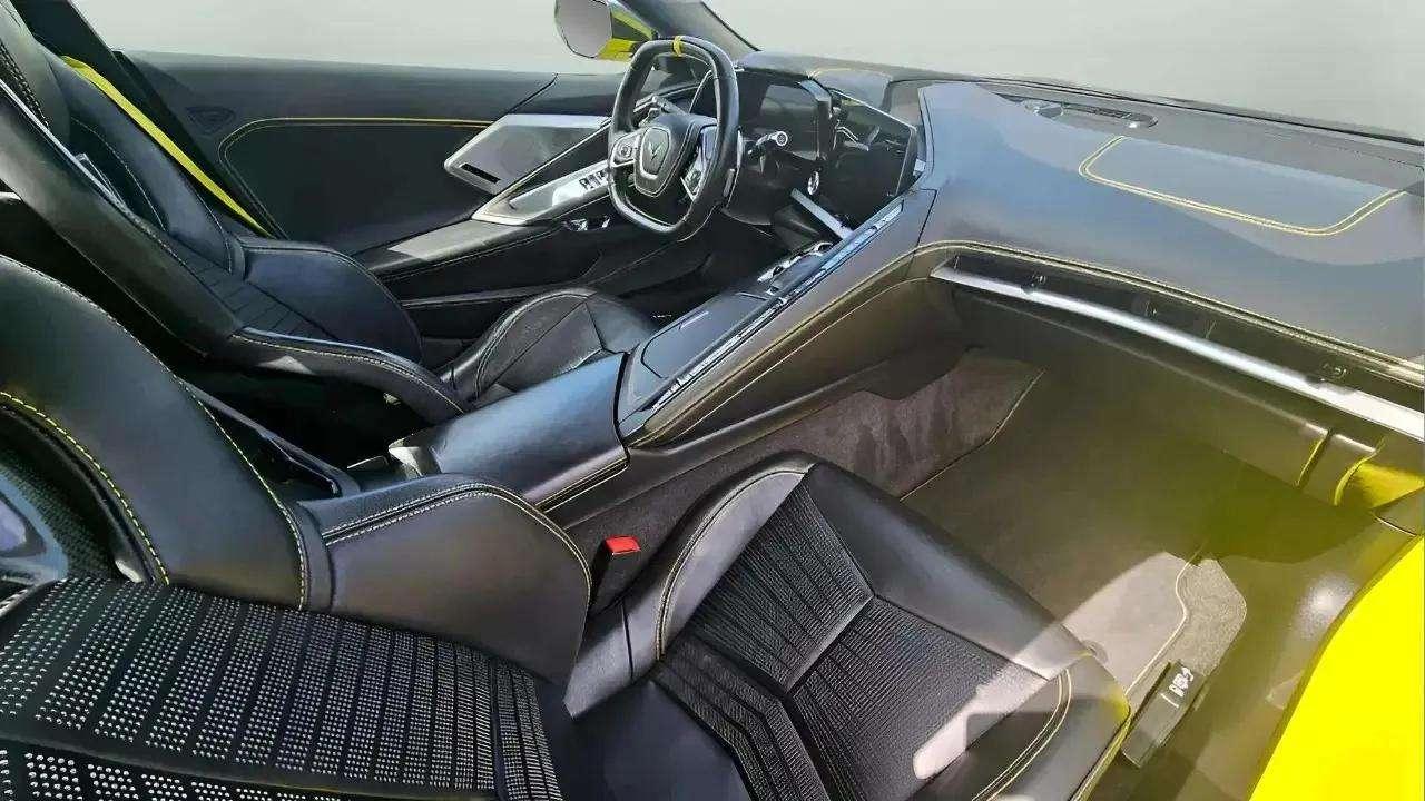 Chevrolet Corvette 2dr Stingray Conv w/3LT 2022