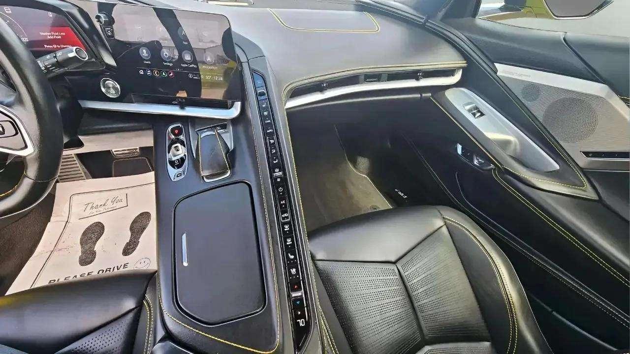 Chevrolet Corvette 2dr Stingray Conv w/3LT 2022