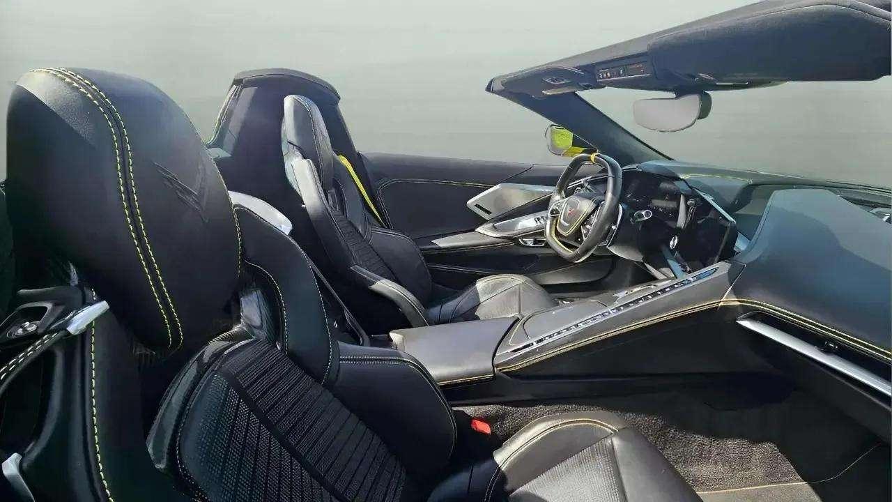 Chevrolet Corvette 2dr Stingray Conv w/3LT 2022