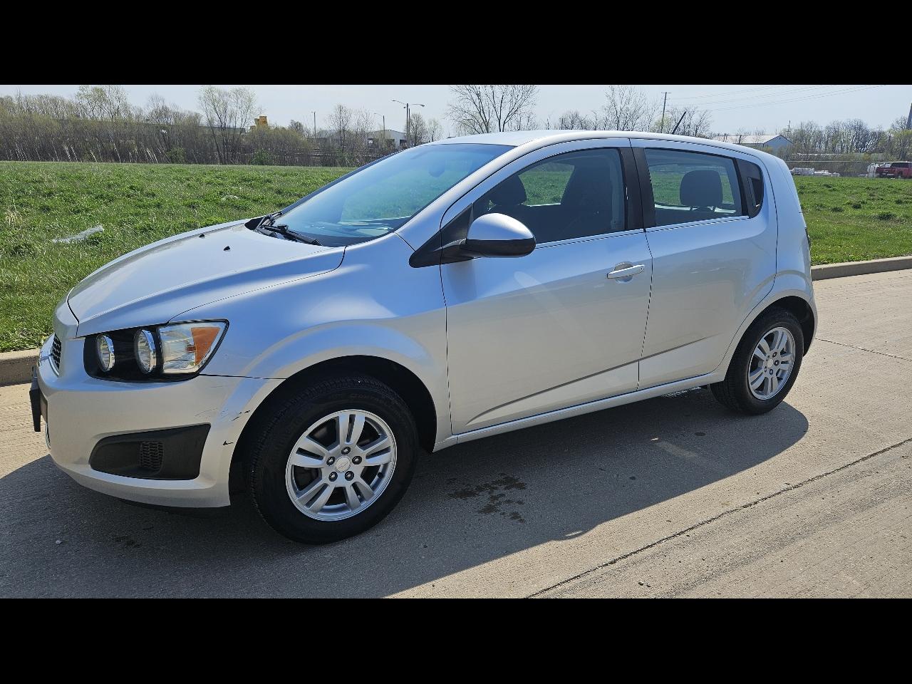Chevrolet Sonic 5dr HB Auto LT 2015