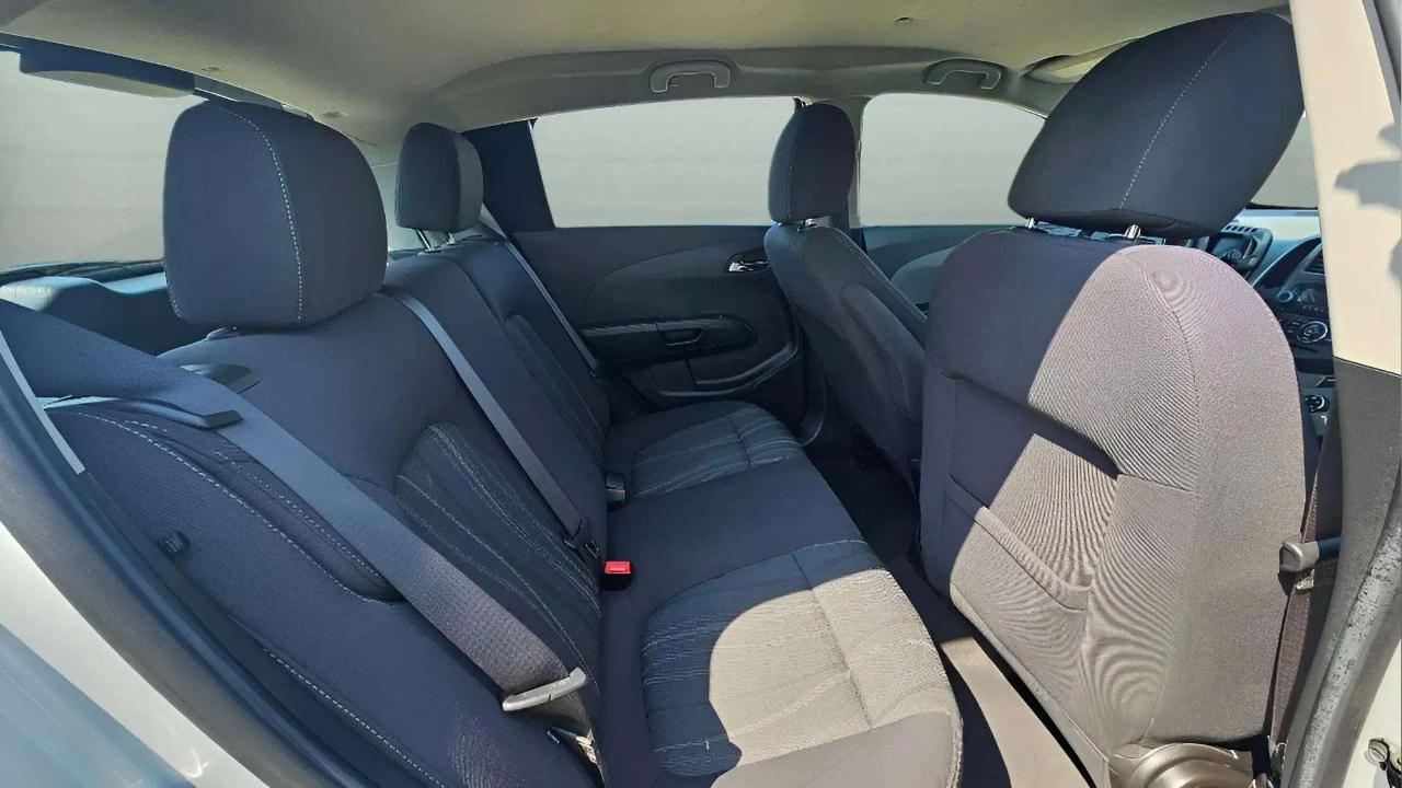 Chevrolet Sonic 5dr HB Auto LT 2015