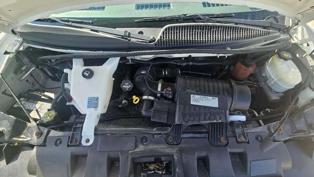 Chevrolet Express Cargo Van RWD 3500 155" 2016