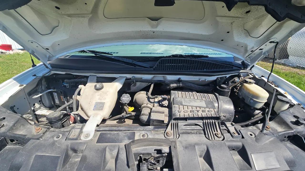 Chevrolet Express Cargo Van RWD 3500 155" 2016