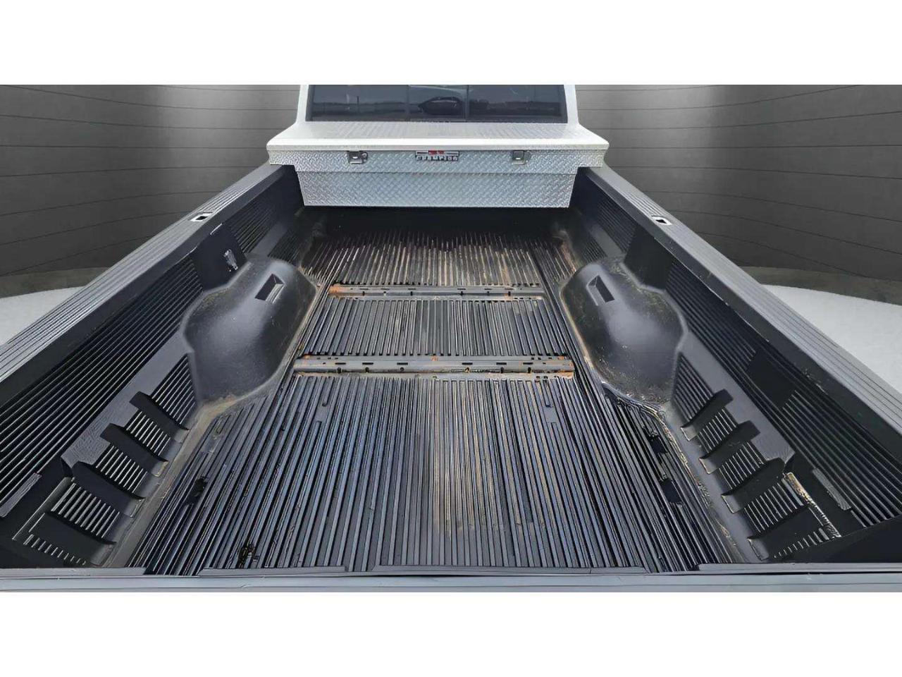 Ford Super Duty F-250 4WD SuperCab 158" XL 2006