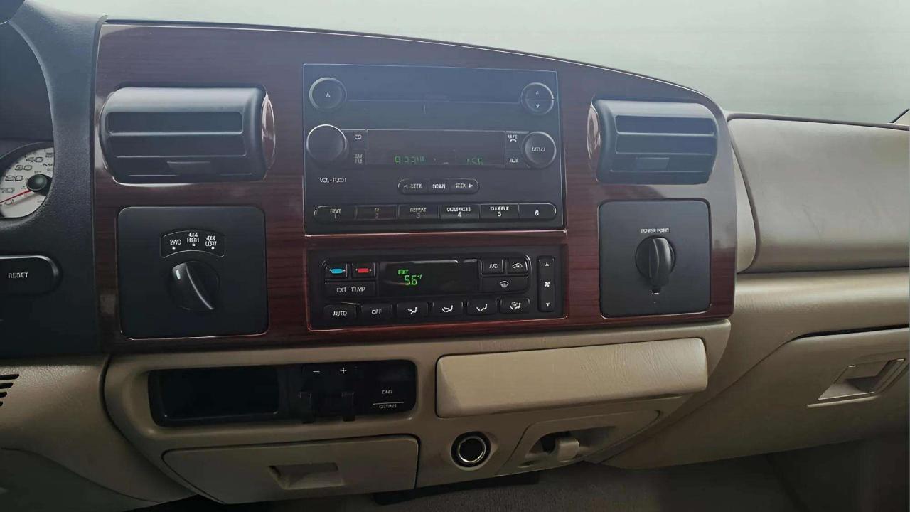 Ford Super Duty F-250 4WD SuperCab 158" XL 2006