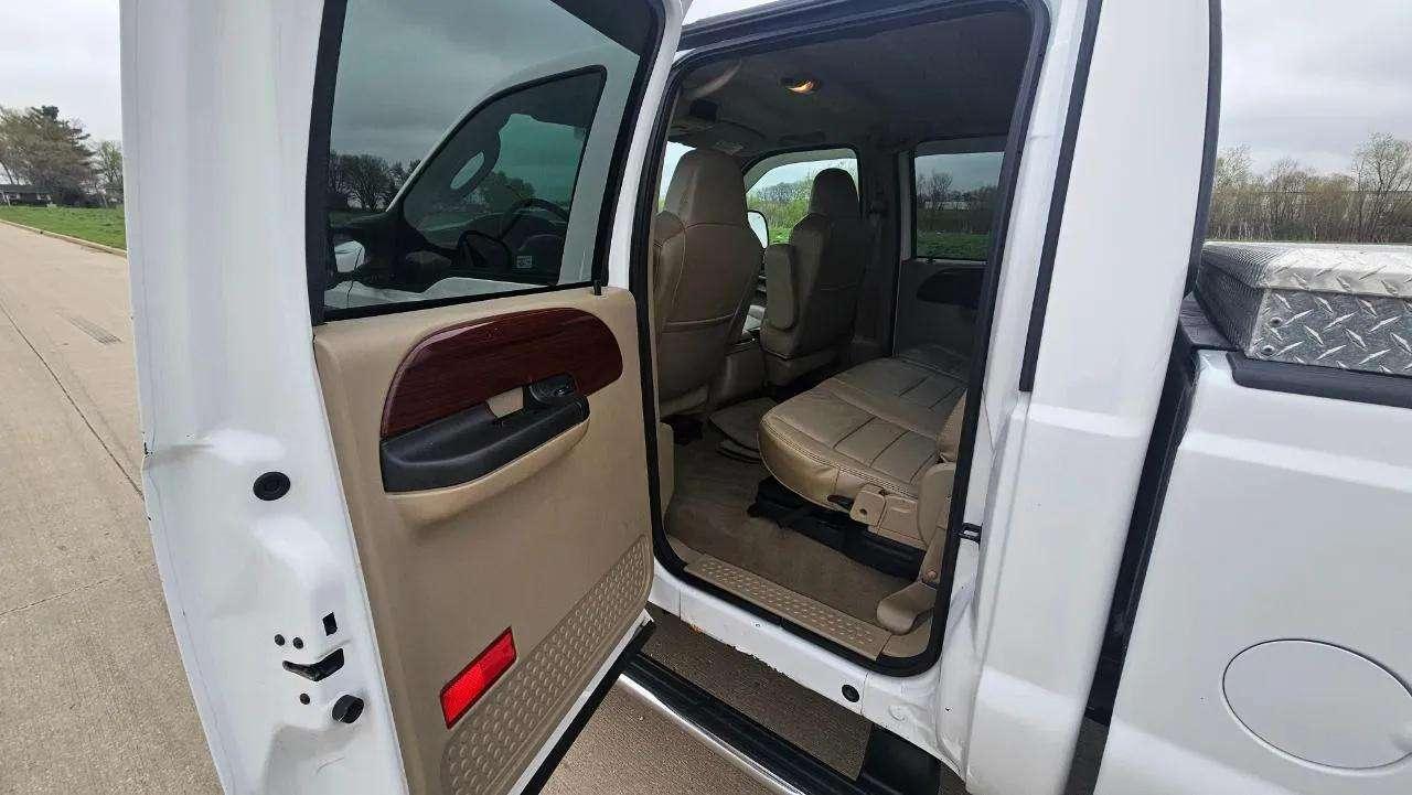 Ford Super Duty F-250 4WD SuperCab 158" XL 2006