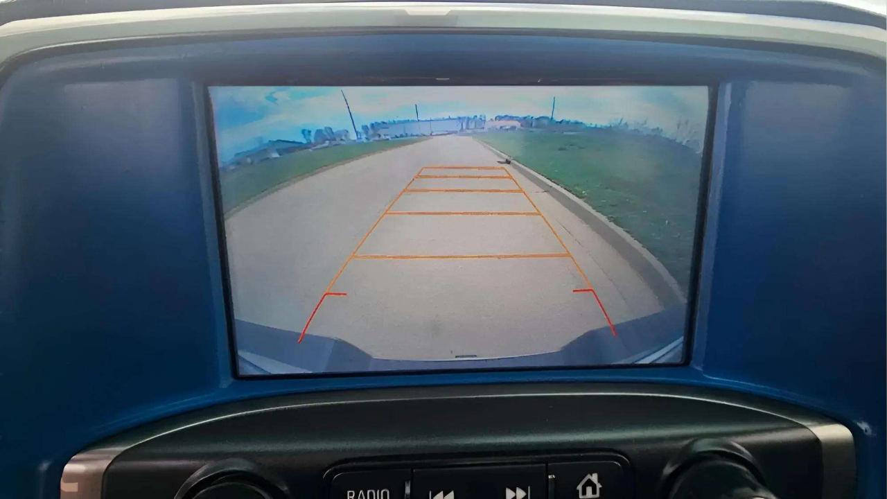 Chevrolet Silverado 1500 4WD Double Cab 143.5" LT w/2LT 2017