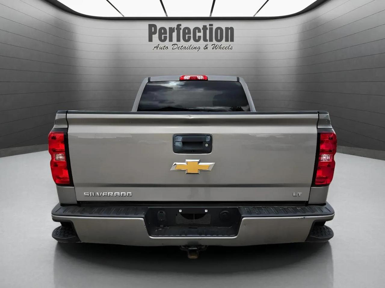 Chevrolet Silverado 1500 4WD Double Cab 143.5" LT w/2LT 2017