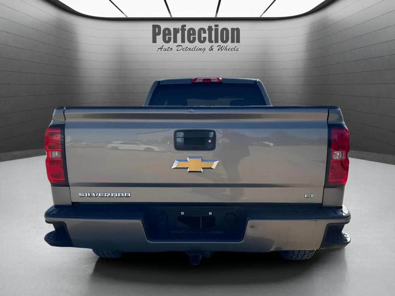 Chevrolet Silverado 1500 4WD Double Cab 143.5" LT w/2LT 2017
