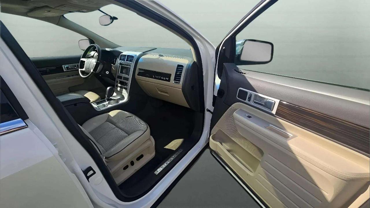 Lincoln MKX AWD 4dr 2008