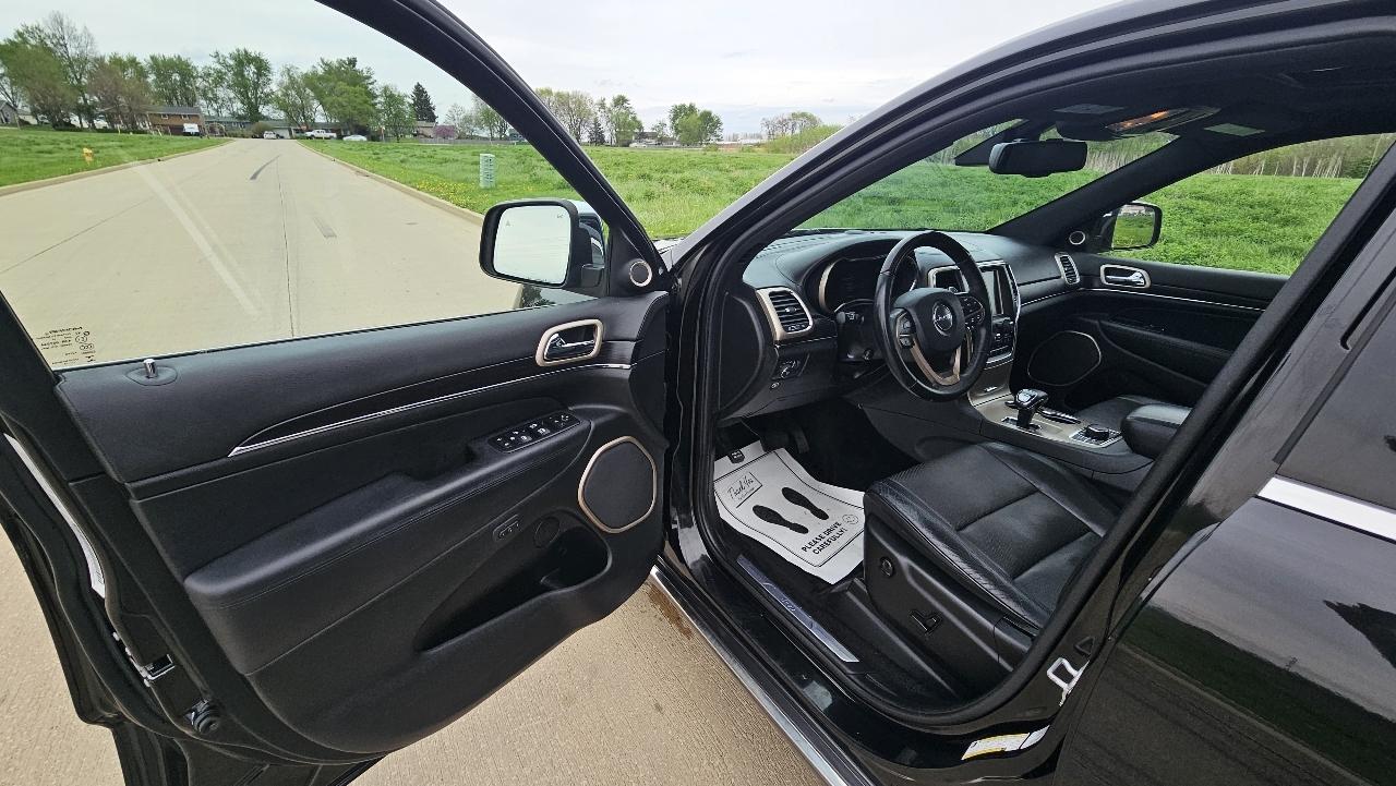 Jeep Grand Cherokee 4WD 4dr Summit 2014