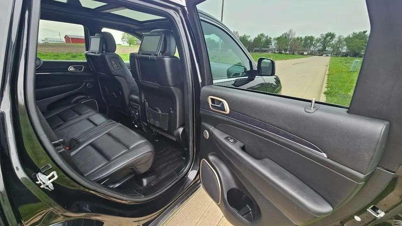 Jeep Grand Cherokee 4WD 4dr Summit 2014