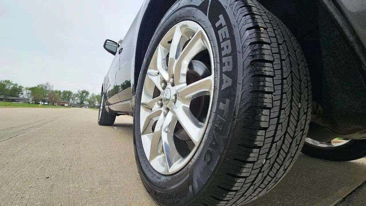 Jeep Grand Cherokee 4WD 4dr Summit 2014