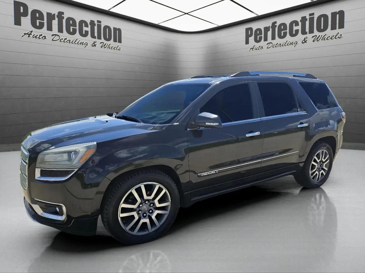 GMC Acadia AWD 4dr Denali 2014