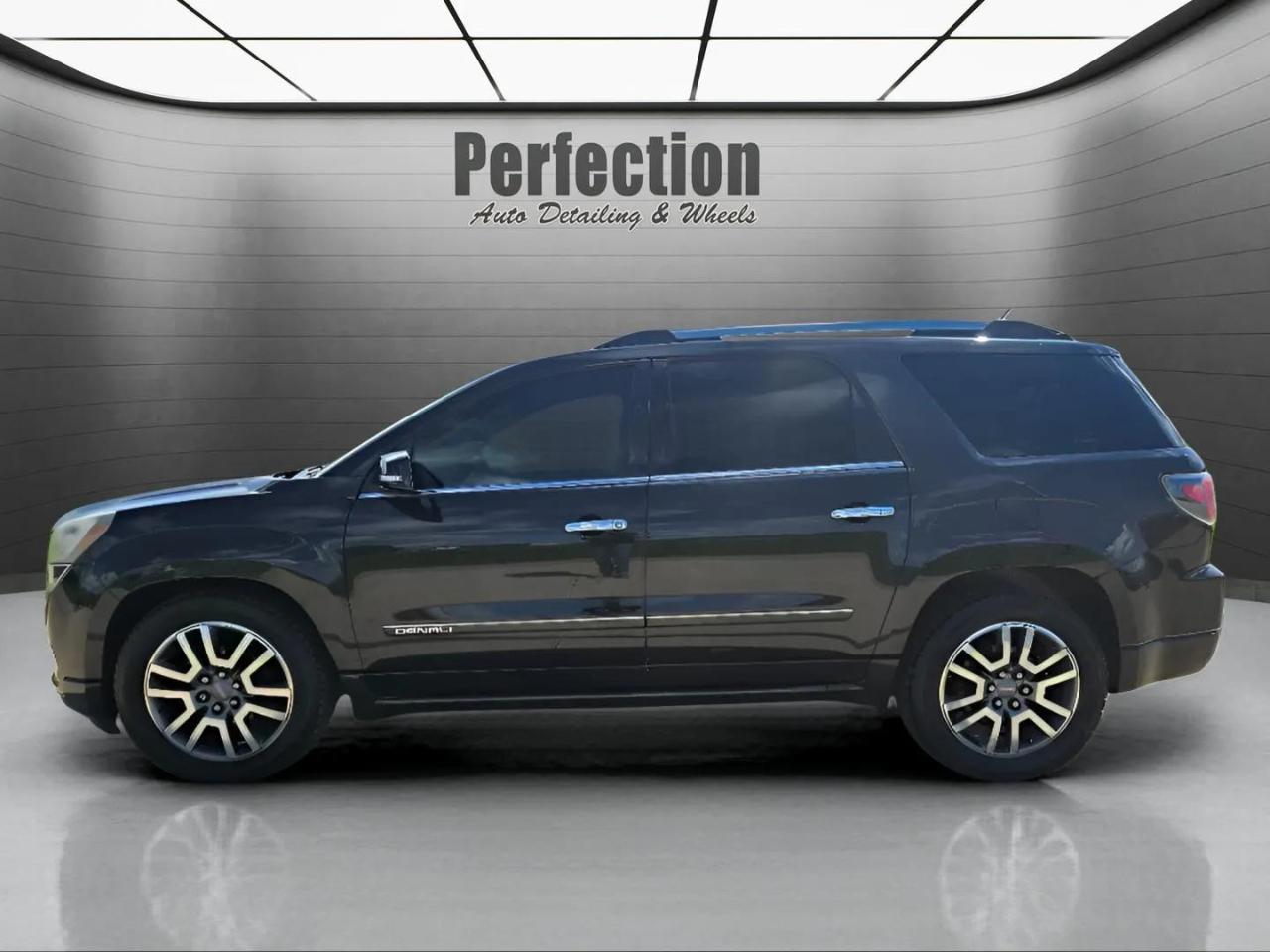 GMC Acadia AWD 4dr Denali 2014