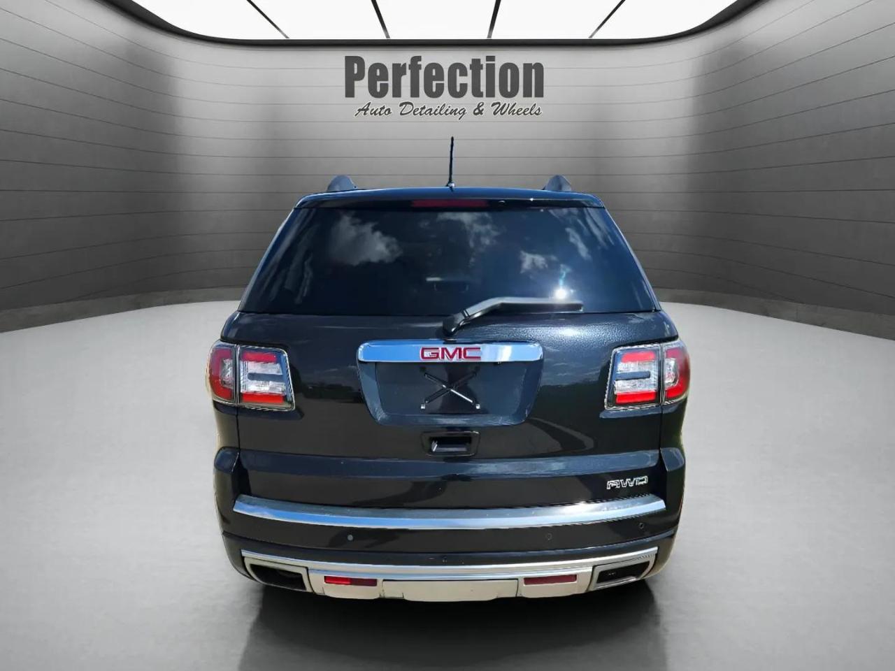 GMC Acadia AWD 4dr Denali 2014